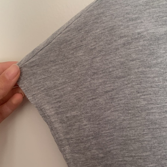 Women’s Trouvé tee size XXS. Color grey. Extra long back and shorter in front. - Picture 3 of 6